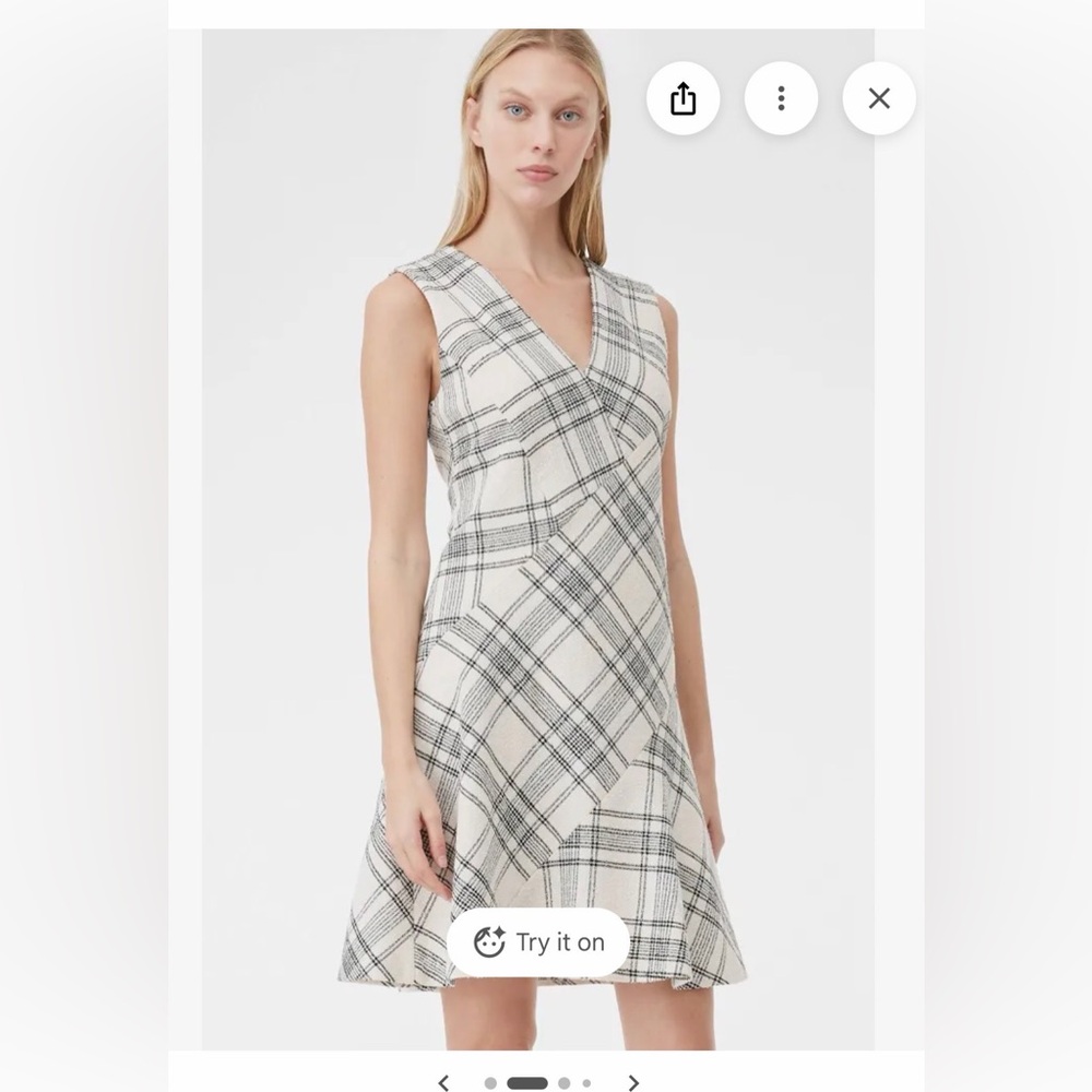 Black and White Sleeveless Wrap Dress with V-Neck for Work